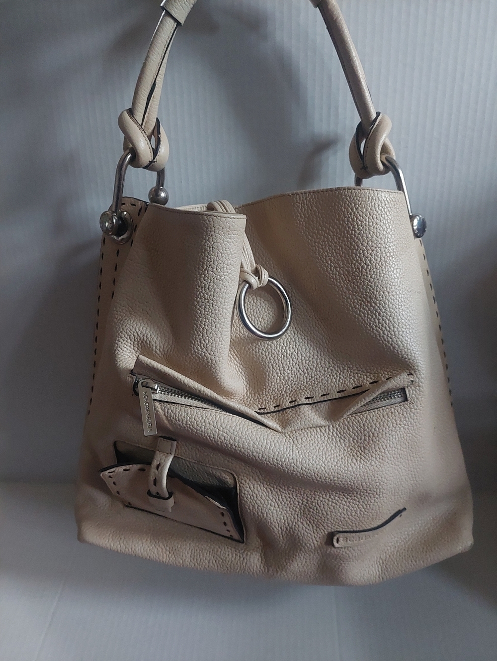 BCBG Maxazria Leather Handbag Oversized Bag Tan Silvertone Hardware